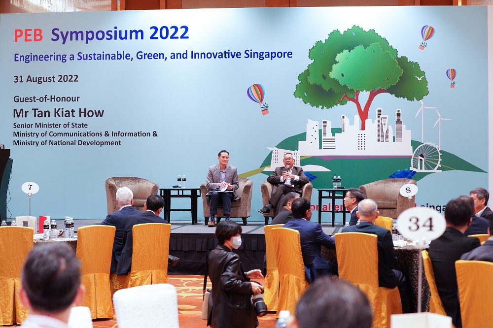 In-Conversation with Guest-of-Honour, moderated by President PEB, Er. Lim Peng Hong